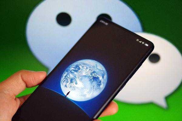 微信自动加好友软件是什么呢？免费的？