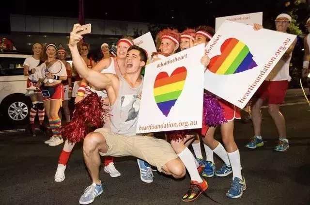 小蓝不用手机号怎么注册？